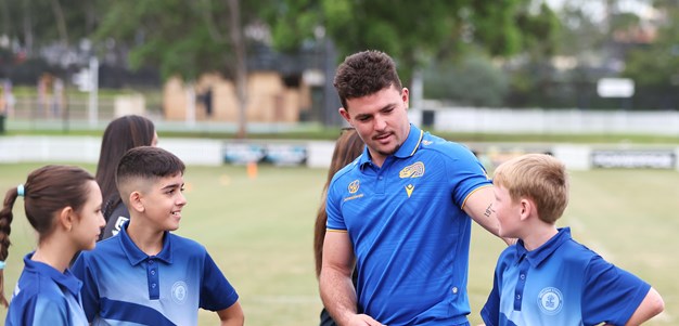 The WWII migrant journey behind Smith's rapid rise