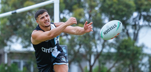 The mentors guiding Sharks young gun on path to NRL debut
