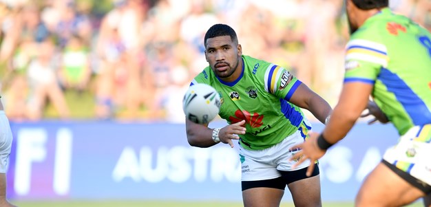 Siliva Havili: U-Haul van to Raiders' main man