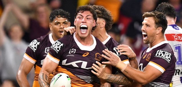 Broncos smash hoodoo as Storm left reeling by Papenhuyzen injury