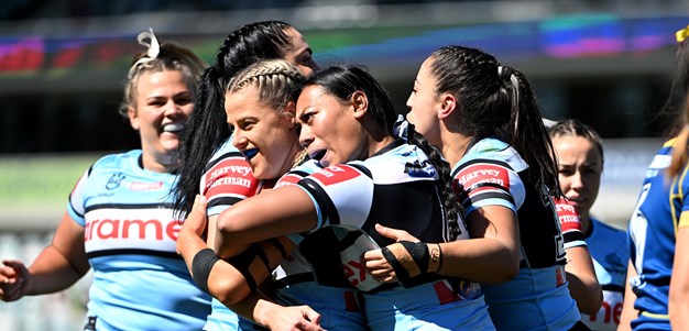 Sharks score record victory to close out maiden campaign