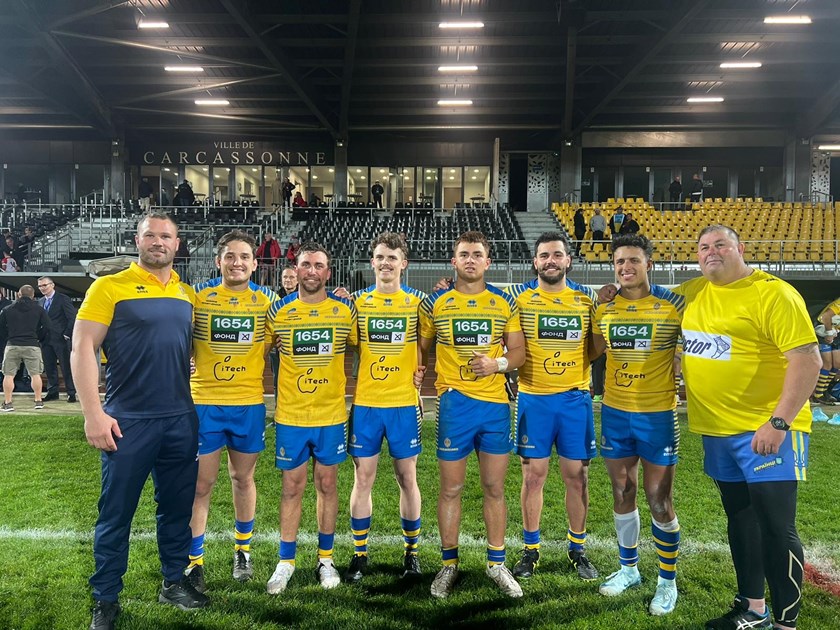 Australian-based Ukraine heritage players Tim Knight, Tom Mencinsky, Daniel Janissen, Brock Jurkans, Jonah Ngaronoa, Victor Tereszko, Tigris Polata, along with trainer Billy Hayward, at last year's World Cup qualifiers in France