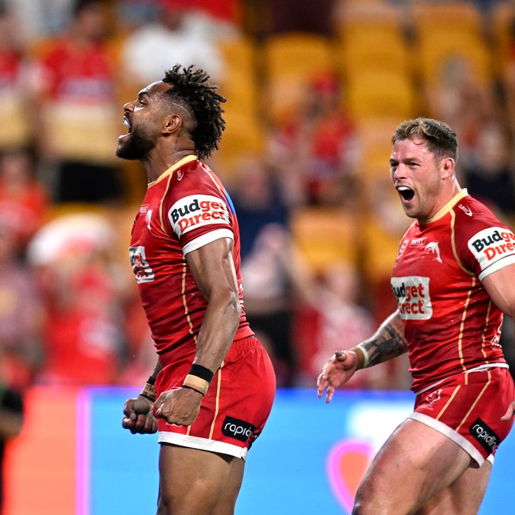 As it happened: Hammer inspires Dolphins comeback; Knights dig deep
