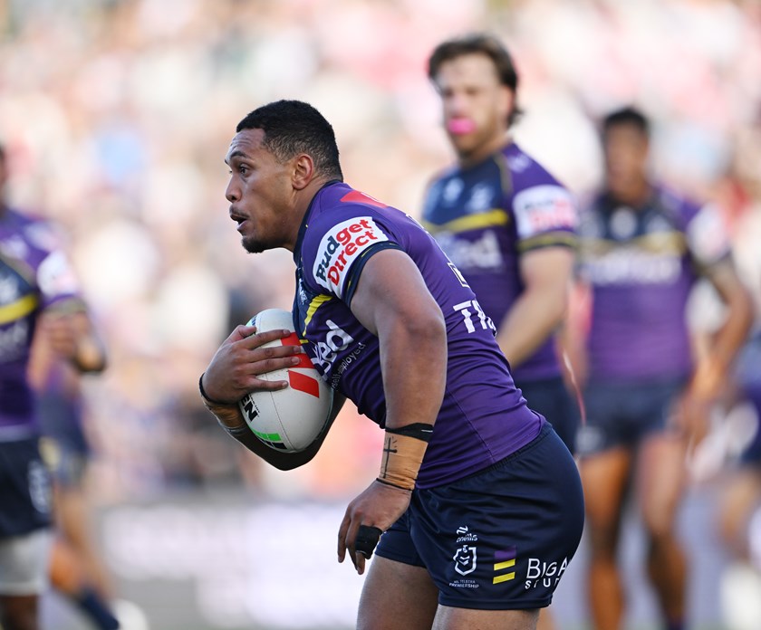 Storm big man Ativalu Lisati.