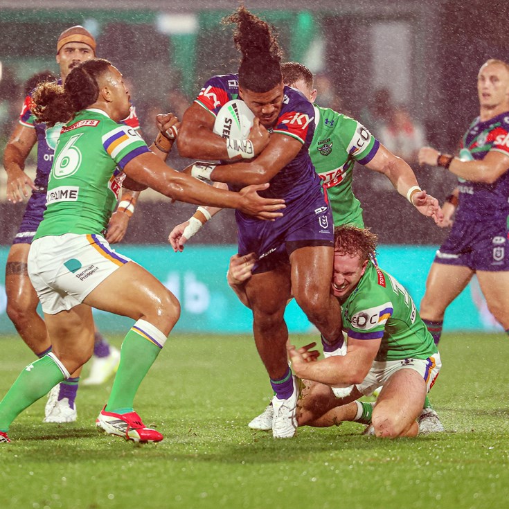 Friday night footy: Warriors v Raiders; Roosters v Rabbitohs